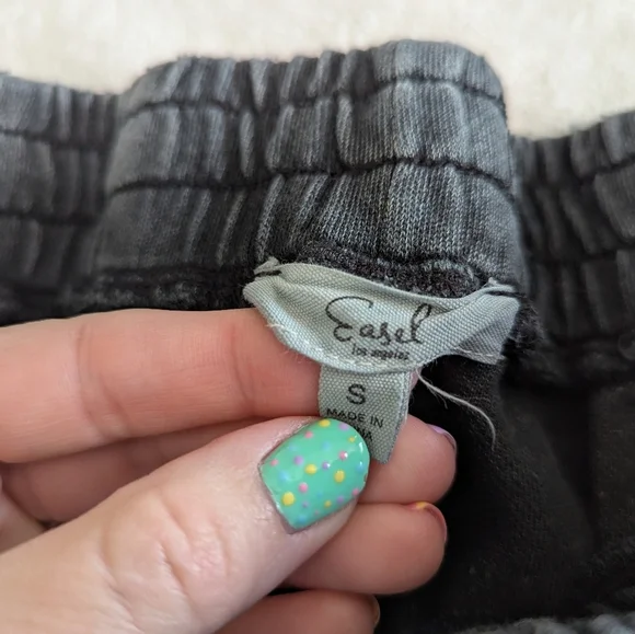 EUC Easel Wide-Leg Ash Black Palazzo Pants Small - Picture 2 of 4